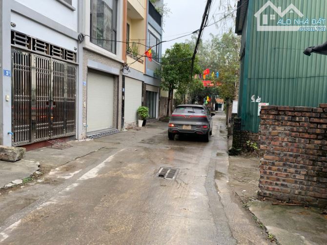BÁN 94m2 THẠCH BÀN, MT 6m, ĐẤT VUÔNG VẮN, NỞ HẬU, ĐƯỜNG 3,5m Ô TÔ 7 CHỖ VÀO ĐẤT