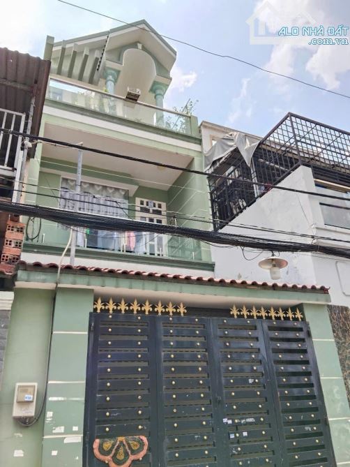HƠN 4 TỶ CÓ NHÀ 3 TẦNG- 53M2 (4x13,3)- HẺM XE TẢI THÔNG TIỆN KINH DOANH- NGAY LIÊN KHU 4-5