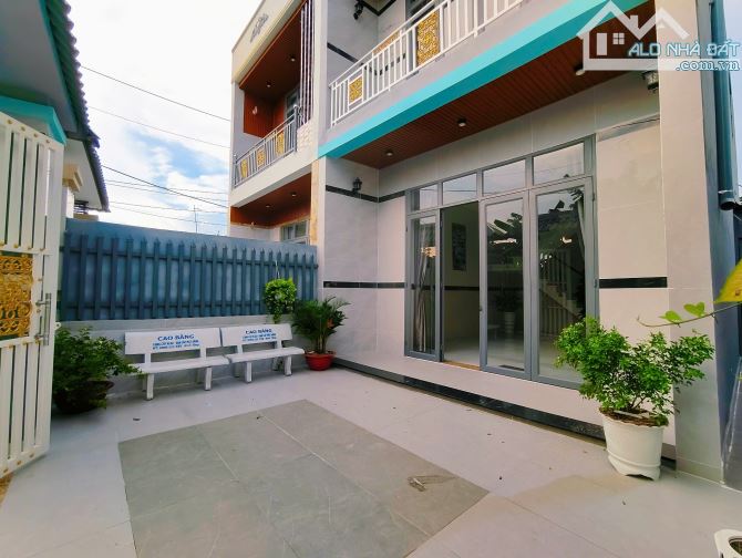 Cặp nhà xinh iu mới xây, trẻ trung năng động giá năng lượng chỉ 2.3 tỷ (5,2+ nở hậu 7.2m)