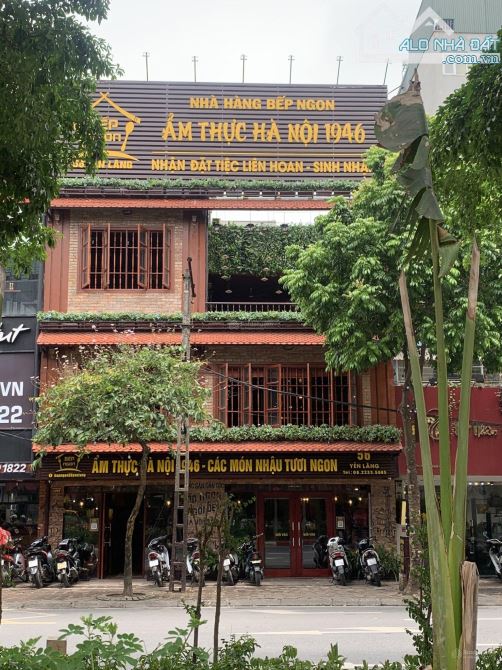 Cho Thuê Nhà Mặt Phố Yên Lãng - Hoàng Cầu, DT : 120m x 3tầng, Mặt Tiền : 8m, Giá : 50tr/th