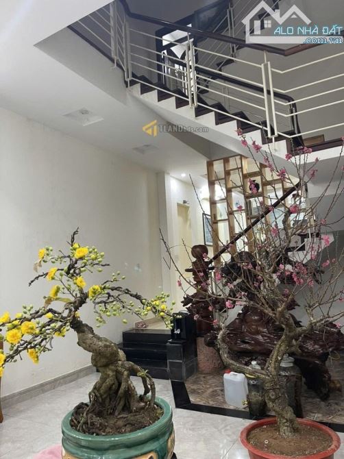 Bán Nhà Tô Hiến Thành P3 - Ô Tô Tận Cửa - 71 m2 - Giá Bán 8 Tỷ