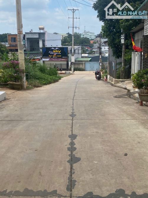 Cần Bán Nhanh Lô Đất Hẻm Cấp 1 Đường Lê Cảnh Tuân Phường Tân Hoà BMT