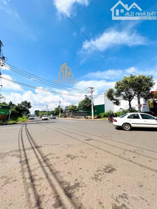GÓC 317 M2 LÊ VỤ VÀ NGUYỄN HỒNG ƯNG, GÓC LỚN GIÁ 20 TỈ