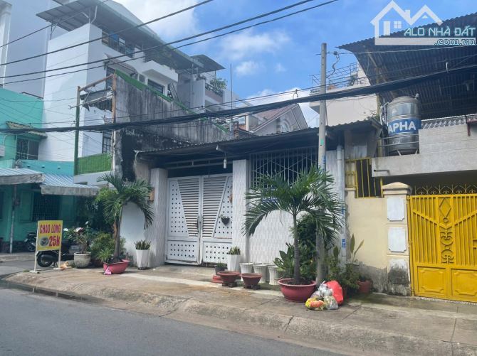 bán góc 2mt đường 14A khu cư xá ngân hàng p tân thuận tây Q7. Dt 6.2x19m