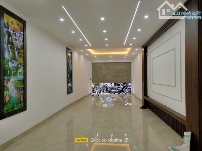 NHÀ 6 TẦNG THANG MÁY, Ô TÔ TRÁNH, THÔNG KHẮP NGẢ, VỪA Ở VỪA KINH DOANH