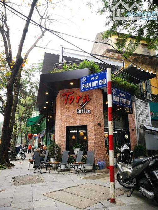 Cho thuê nhà mặt phố Trần Quốc Toản, 25m2, 1 tầng, mặt tiền 7m, giá chỉ 22tr
