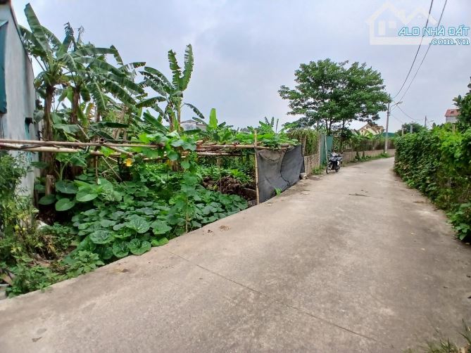CHỦ CHUYỂN ĐỔI MỤC ĐÍCH BÁN ĐẤT TẶNG NHÀ CỰC SANG.  DT :67,7M, D:21,5M.  GIÁ 3,6 TỶ. VỊ TR