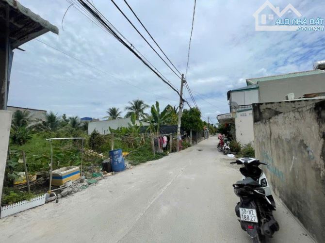 ĐẤT THÔ CƯ đường BÙI CÔNG TRỪNG, phường THANH XUÂN Q12,dt 123m2 (5,5m x22m) 💵 3,450tỷ