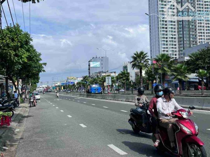 💥 CỰC HIẾM. LÔ ĐẤT DIỆN TÍCH LỚN 447M2, MẶT TIỀN ĐƯỜNG NGÔ QUYỀN,VỊ TRÍ SẦM UẤT