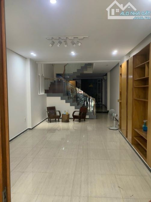 🆘Bán nhà 4 tầng HXH đường Tô Ngọc Vân Quận 12- DT 88m2 (4x22) 5PN- chỉ 5,6 tỷ💵