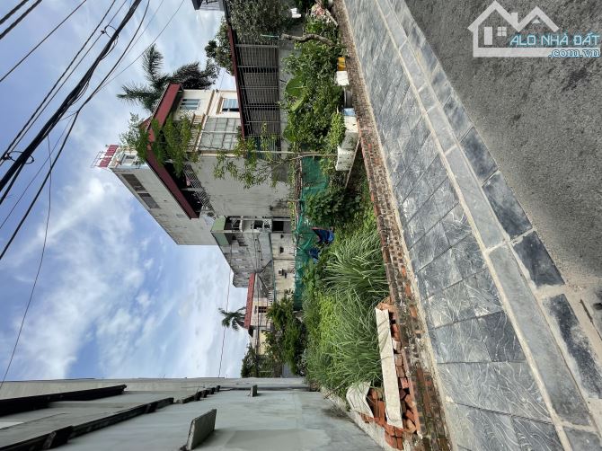 BÁN LÔ ĐẤT 2 MẶT NGÕ – Ô TÔ 16 CHỖ ĐỖ CỬA – DT 151m² – TÂY BẦU, KIM CHUNG, TP. ĐÔNG ANH