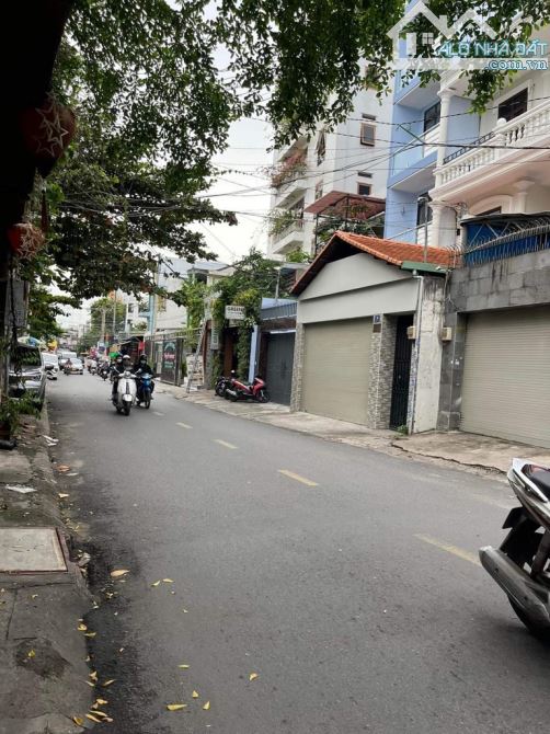 BIỆT THỰ NGUYỄN THIỆN THUẬT – NGANG ĐẸP 14M DÒNG TIỀN 50TR