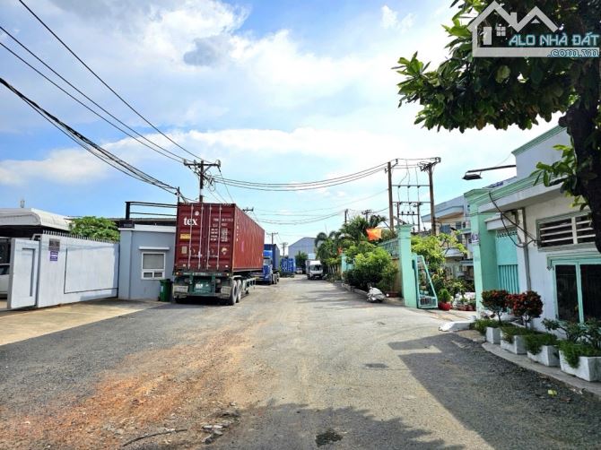 NHÀ XƯỞNG DT 1000M2 - ĐƯỜNG XE CÔNG ĐÂU NGÀY ĐÊM - SÁT QL1A - TRẦN ĐẠI NGHĨA - CHÍNH CHỦ -