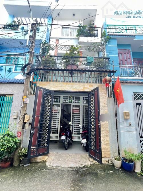 NHÀ 3 TẦNG MỚI - HẺM 8M TRÁNH NHAU – TRƯỜNG LƯU, LONG TRƯỜNG, TP THỦ ĐỨC