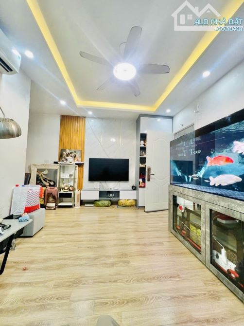 CĂN HỘ CHUNG CƯ BẮC LINH ĐÀM-VIEW HỒ CÔNG VIÊN-HAI THOÁNG- SỔ ĐỎ LÂU DÀI