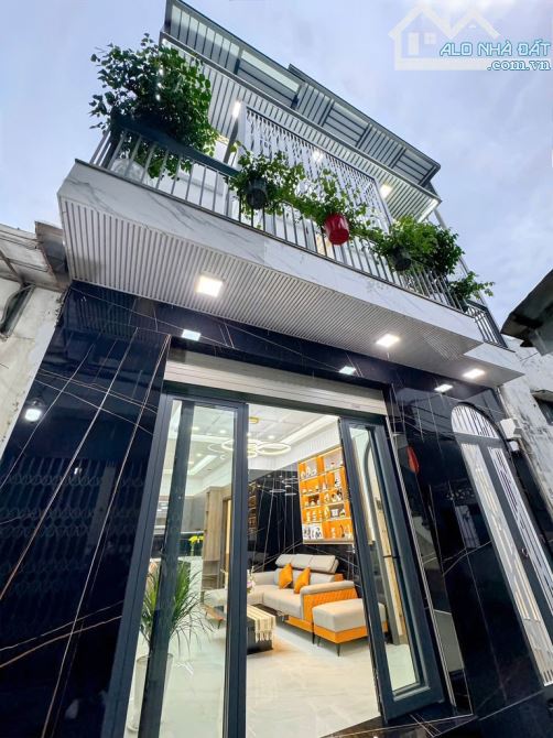 BÁN NHÀ TRẦN XUÂN SOẠN - QUẬN 7 - NGANG 6M - 4PN  - HOÀN CÔNG ĐỦ - NHỈNH 6 TỶ