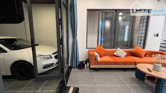 BÁN GẤP NHÀ 3 TẦNG 3 MÊ -VÀ 1 LỬNG  NGUYỄN PHƯỚC NGUYÊN DT KHỦNG 157M2 NGANG 5M NHỈNH 7TY - 30