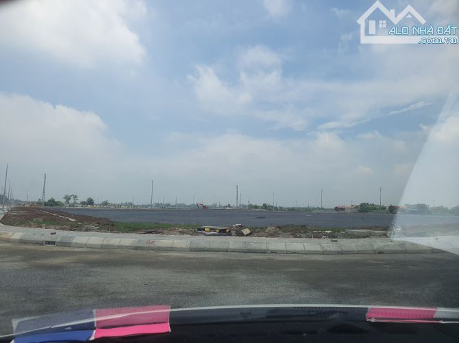 Cty cần bán 6500 m2 đất SXKD CCN Yên Lệnh, chỉ 90 usd/m2 - 1