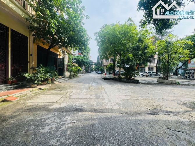 🏡 CẦN BÁN BIỆT THỰ LÔ GÓC-110m2- 4 TẦNG –VIP NHẤT KHU ĐÔ THỊ ĐẠI KIM - 1