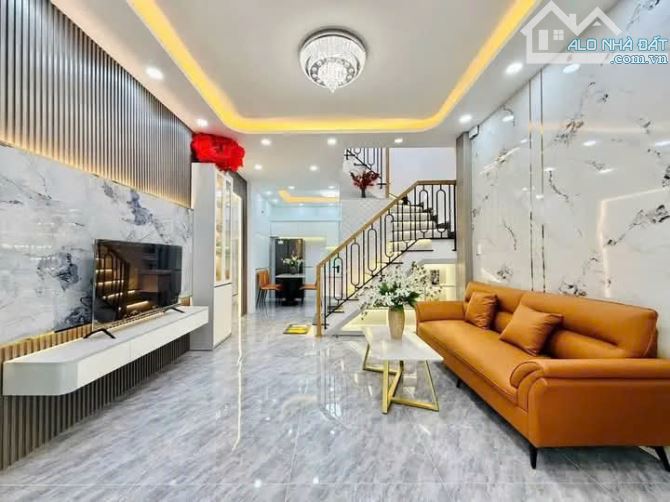 🏠 CẦN BÁN NHÀ ĐÚC 1 TRỆT 1 LẦU – GẦN NGÃ 5 QUANG TRUNG – P10 GÒ VẤP - 1