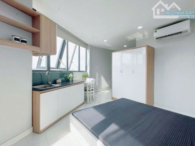 Bán toà nhà CHDV dòng tiền 4%/năm MT Trần Huy Liệu - 8x.26m Hầm 8 tầng giá chỉ 41 tỷ. - 1