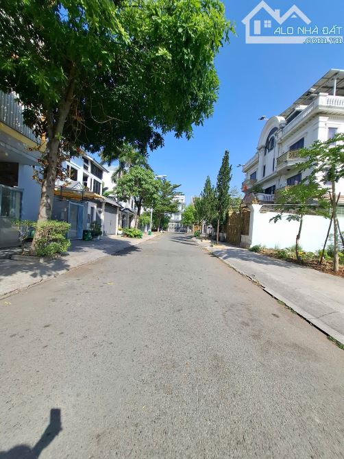 Bán đất đường 60 phường Bình Trưng Đông Quận 2 giá 16,8 tỷ - 1