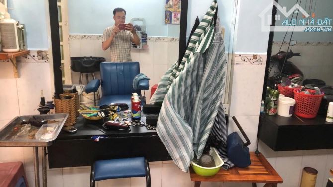 Nhà bán: đường Thành Thái. Q 10. DTSD 60 m2. 2 tầng. Giá 9,8 tỷ - 1