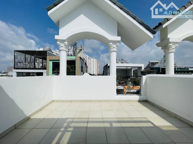 NHÀ LINH ĐÔNG, HẺM XE HƠI, NGAY CHUNG CƯ 4S, KHU PHÂN LÔ 4TẦNG, 52M2, NGANG 4.3M, CHỈ 6.8T - 1
