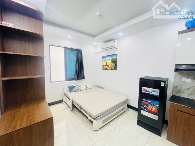 CĂN HỘ DỊCH VỤ GẦN NGÃ TƯ SỞ 28 PHÒNG KHÉP KÍN, DOANH THU 1.8 TỶ/NĂM, Ô TÔ VÀO NHÀ, 7 TẦNG - 1