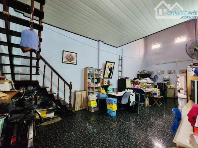 Bán gấp nhà 2 tầng hẽm ô tô, 5x26m Lý Thường Kiệt, Chỉ 9.3 tỷ Gần chợ Gò Vấp, Gần trường Đ - 1