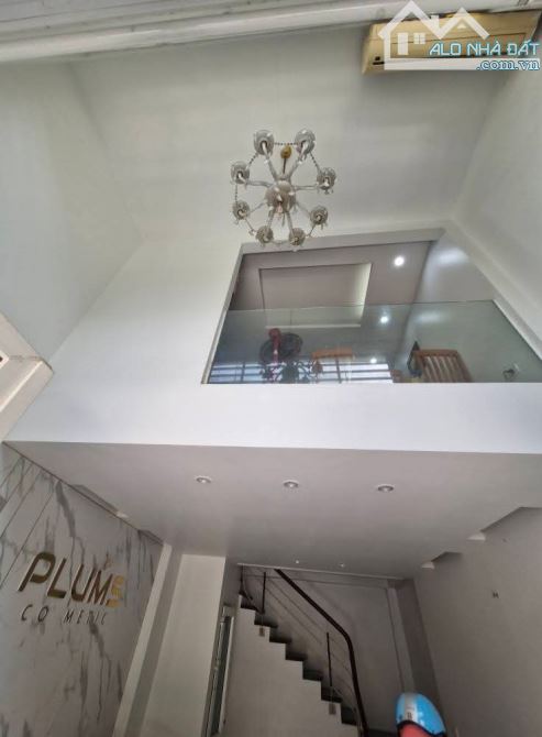 11.2 TỶ – 30M2x5T – MẶT PHỐ NGUYỄN VĂN TRỖI – LÔ GÓC – Ô TÔ TRÁNH – KINH DOANH ĐỈNH – GẦN - 1