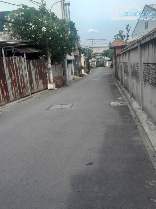 Nhà trệt 3 lầu MT Thới An 05, P. Thới An, DT 4,2x12m giá 5,7 tỷ TL - 1