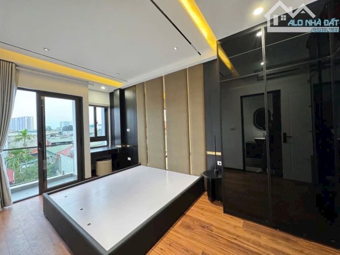 Bán nhà Thượng Thanh, 32m2, 5 tầng, 6 tỷ, ngõ thông thoáng, ô tô đỗ cửa. - 1