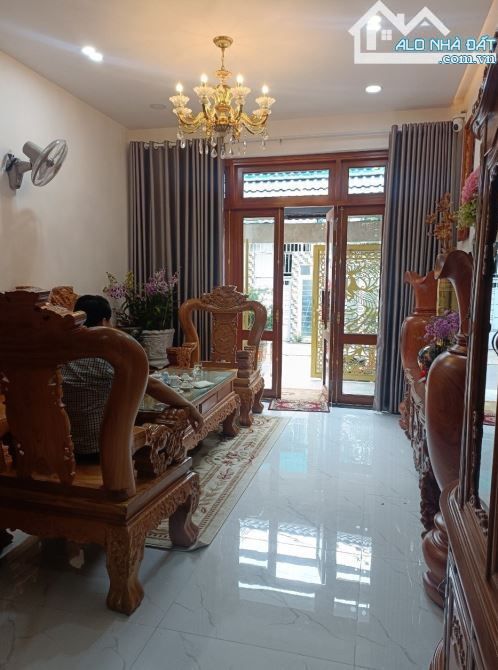 Bán nhà HXH thông kinh doanh Nguyễn Văn Lượng 4x17m lửng 4 tầng chỉ 10 tỷ - 1