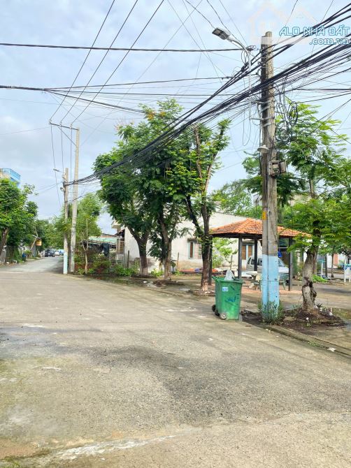 Nhà 1 Hầm 3 Lầu Gần Nguyễn Duy Trinh – Giá Dưới 4.5 Tỷ – Trung Tâm Quận 9 - 1