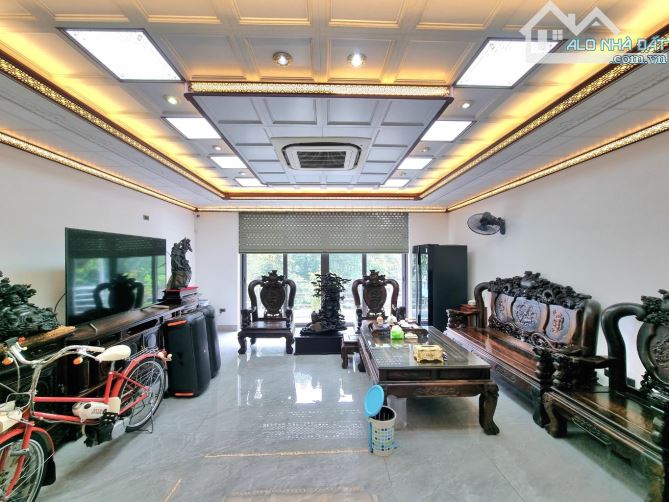 BÁN NHÀ THƯỢNG THANH 23 tỷ 90m PHÂN LÔ,Ô TÔ VỈA HÈ,LONG BIÊN - 1