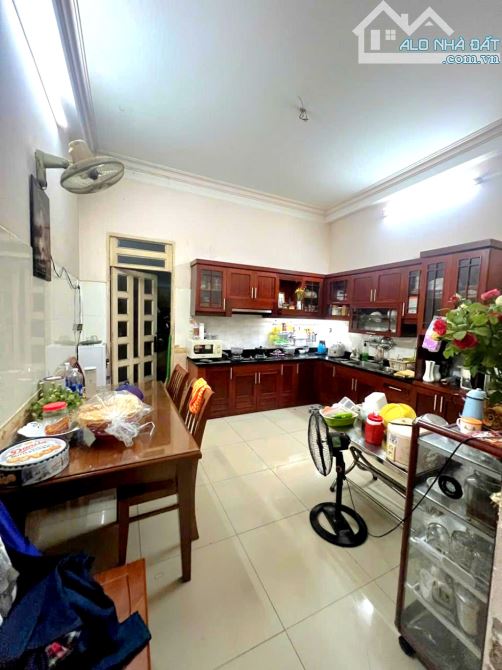 Bán Nhà Hẻm Ô Tô Thông Ngay Phạm Văn Bạch, P15 Tân Bình, 62m, Ngang 4.4m, 3 Tầng, 6.x tỷ - 1