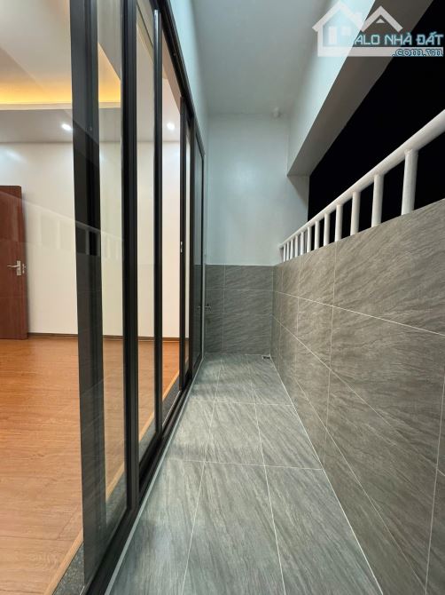 Bán CHCC Tòa CT13A KĐT Nam Thăng Long, Phú Thượng, Tây Hồ mặt Võ Chí Công. 75m2. 5,4 Tỷ - 1