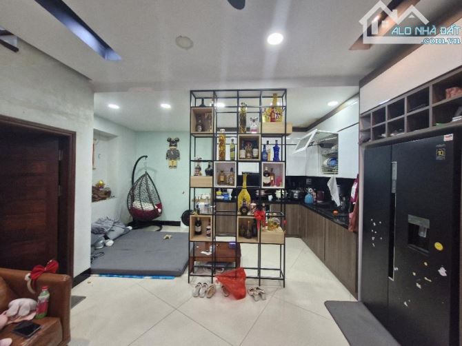 CHỦ CẦN BÁN NHÀ ĐẠI MỖ - 15M RA ĐƯỜNG ĐẠI MỖ - 48M X 5 TẦNG - GIÁ 7 TỶ 4. - 1