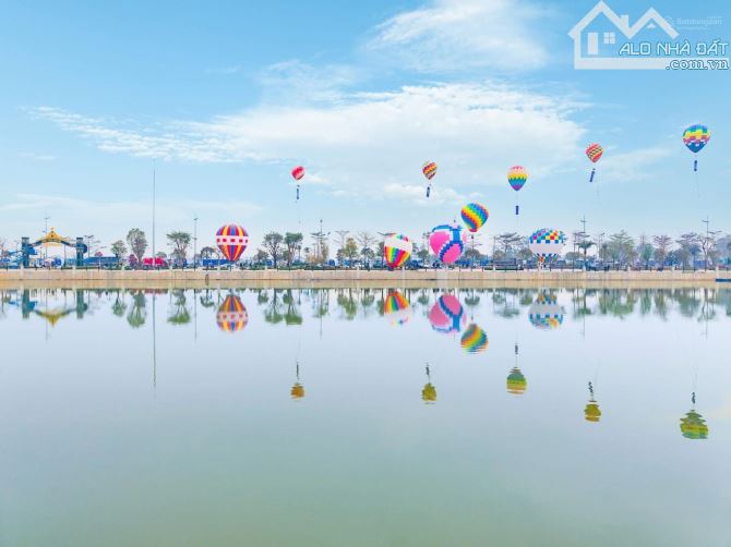 BÁN CHUYỂN NHƯỢNG LIỀN KỀ VINHOME CỔ LOA KHU TN, AD, NN DT:75m2, 80m2, 63m giá 18,5 tỷ