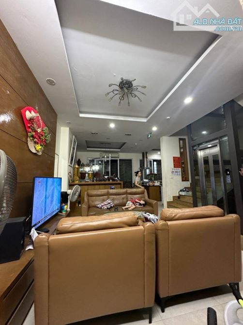NHÀ HOÀNG HOA THÁM DT90M,5T, MT5M,17,5 TỶ . - 1