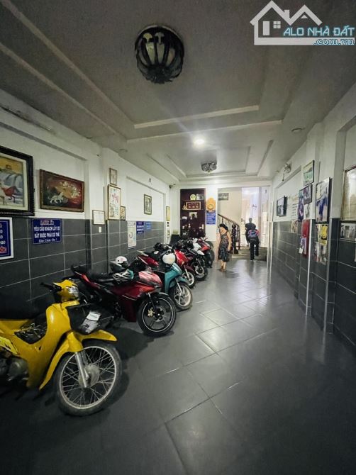 Khách Sạn 6 Tầng Thang Máy Giá 10,5Tỷ 180m2 MT Đặng Thúc Vịnh - 1