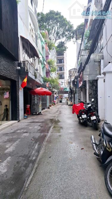 🚗 Biệt Thự Trung Tâm Quận 3 – Ô Tô Đậu Trong Nhà – Cho Thuê Ổn Định - 1