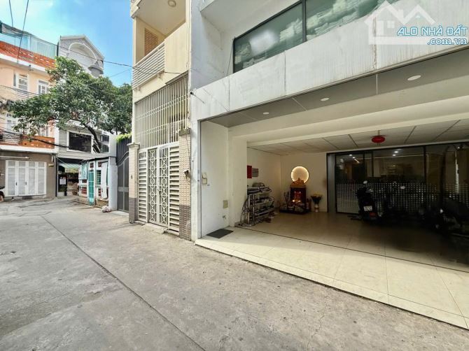 💼Nhà Văn Phòng Phú Nhuận – Vị Trí Đẹp – Hẻm Ô Tô – Thang Máy – Dòng Tiền cho Thuê 71.5 Tr - 1