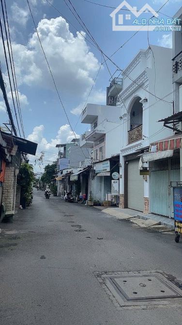 Nhà 3 tầng 2 MẶT TIỀN đường SỐ 6 , phường 15 Q. Gò Vấp ,dt 93m2 (4mx22m) hẻm 8m 💵 10,9tỷ - 1