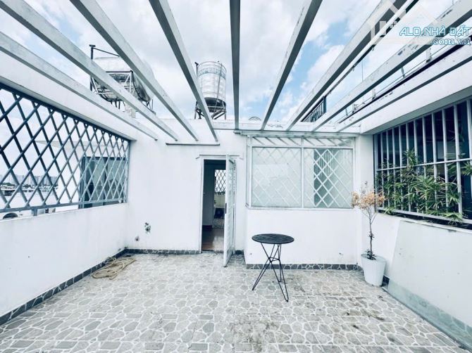 Nhà 6 tầng TẶNG FULL NỘI THẤT đường SỐ 6 , phường 15 Q. Gò Vấp ,dt 61m2 (5mx12m) đường 10m - 1