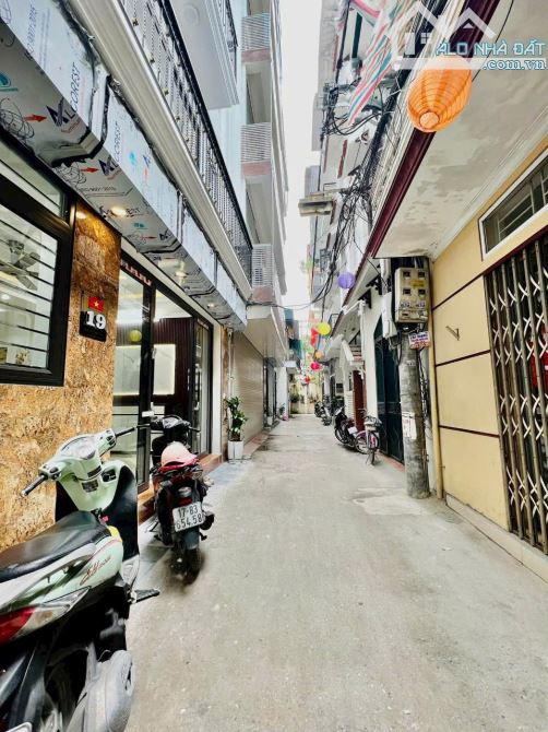 Nhà cực đẹp, oto qua, gần Phố, Tam Trinh, thang máy, 68m2 x mtiền 6m. Sốt bán 12.8 tỷ - 1