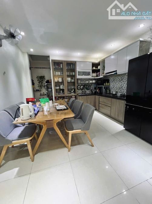 Ở NGAY! Bán Nhà 3 Tầng Lung Linh Nguyễn Văn Trỗi, 65m2, 8.3 Tỷ - 1