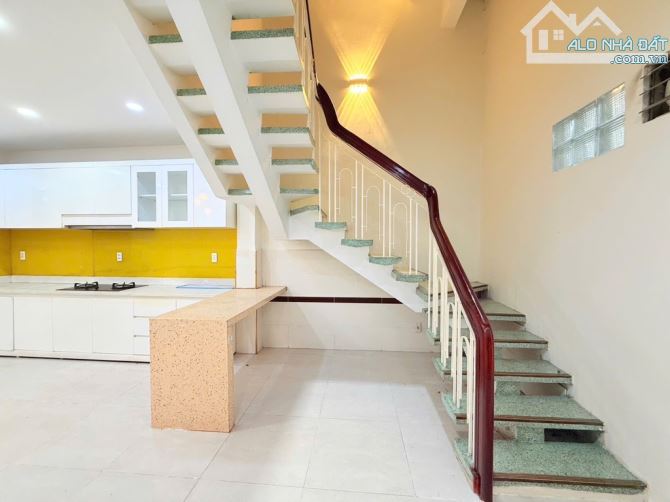 🌈BÁN NHÀ 4 TẦNG HXH KHU NAM LONG QUẬN 12- DT 72m2 (4x18) 5PN- Chỉ 6Tỷ 💰 - 1