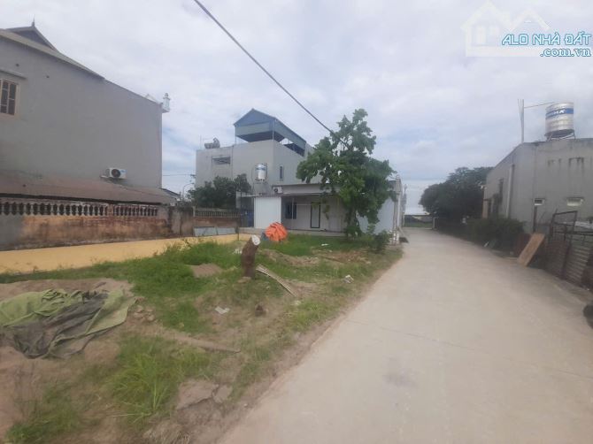 BÁN ĐẤT THUẬN THÀNH, BẮC NINH. 75M2 * MT 4M * 2,35 TỶ. Ô TÔ TRÁNH, SÁT PHỐ. - 1